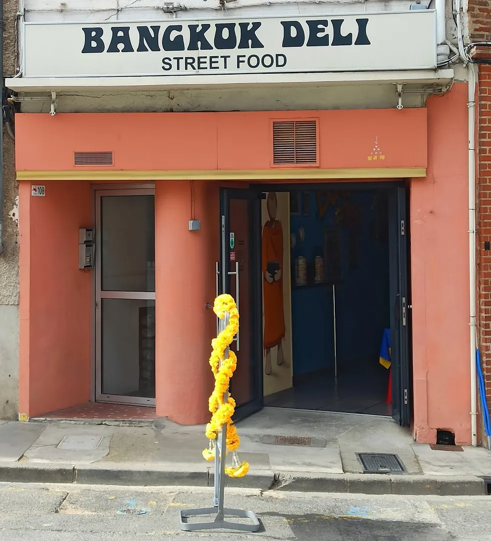 Bangkok Deli Street Food